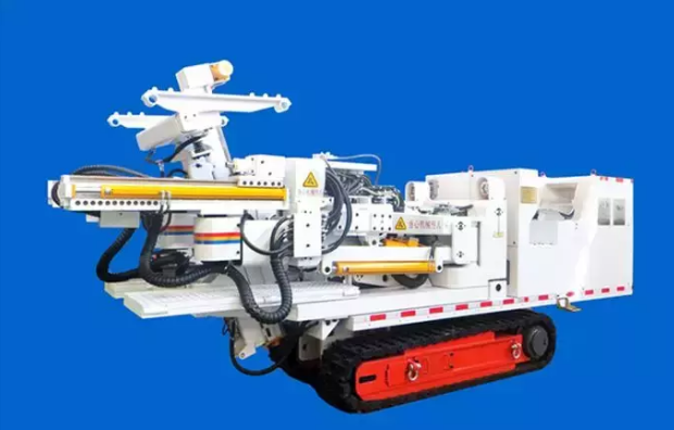 側(cè)卸裝巖機(jī) 側(cè)卸裝巖機(jī)